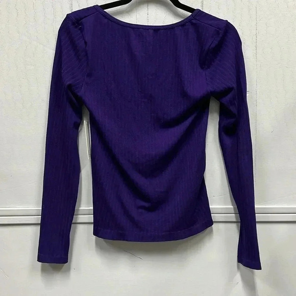 Women’s LC Couture Purple Long Sleeve Top Size M/L NWT - Picture 2 of 4